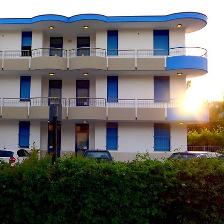Residence Il Sole ปอร์โตกอร์ซีนี ภายนอก รูปภาพ