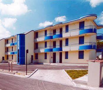 Residence Il Sole ปอร์โตกอร์ซีนี ภายนอก รูปภาพ